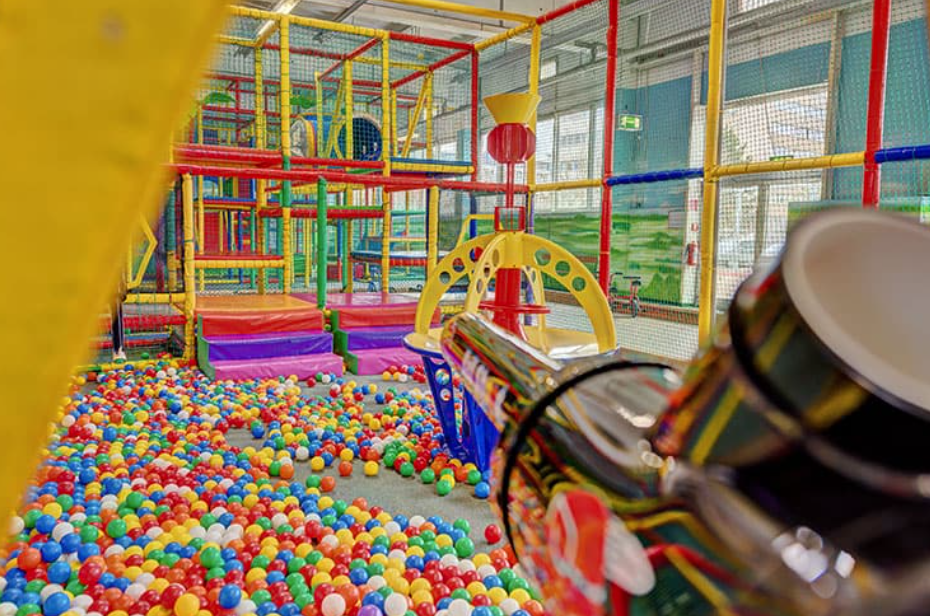 Überdachte Spielplätze in Berlin – die perfekte Wahl für eine unterhaltsame Zeit mit Kindern