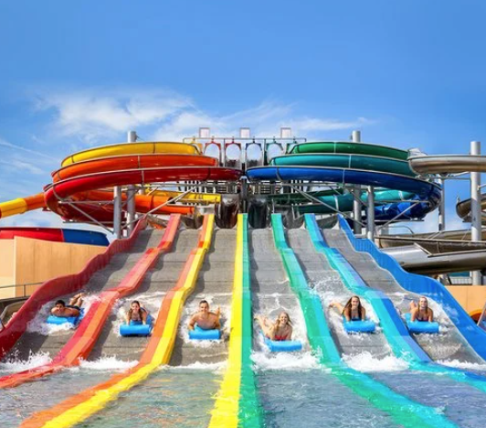 9 beste Wasserparks in Bayern: Rutschen, Saunen und Attraktionen für die ganze Familie