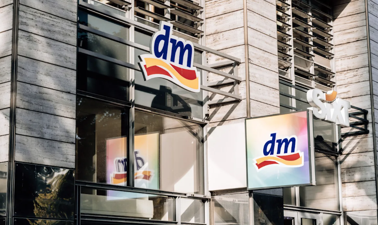 Kunden retten Denttabs: Wie die Unterstützung der Käufer die Insolvenz abwenden konnte