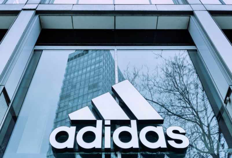Adidas im Abwärtstrend: Warum das Unternehmen Schwierigkeiten hat