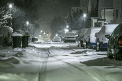 Extreme Winterwetter in Deutschland: Starker Schneefall und Eisregen gefährden die Sicherheit auf den Straßen