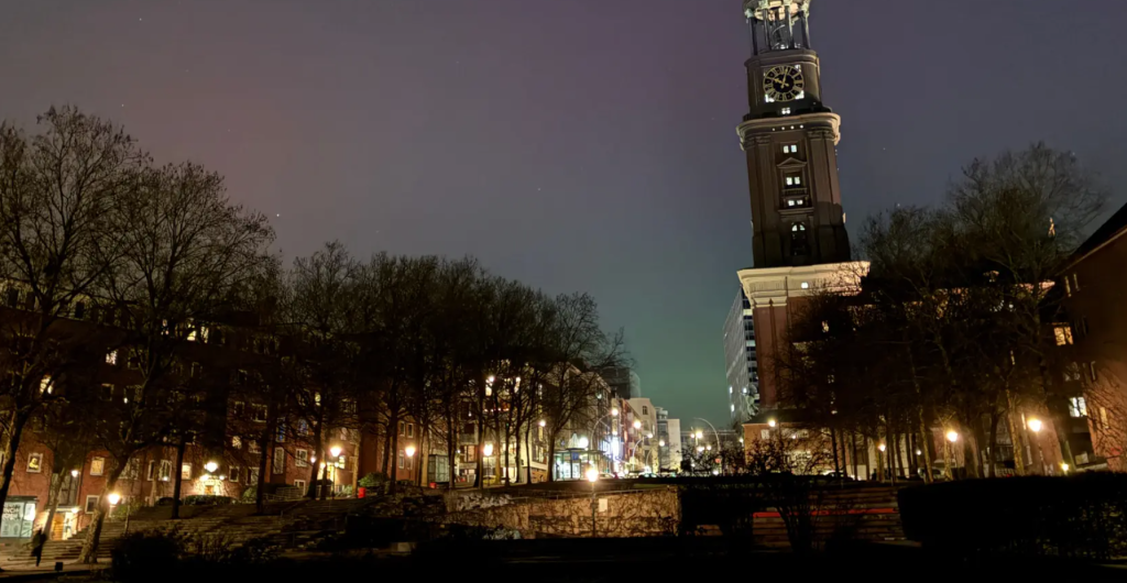 Polarlicht über Norddeutschland: Ein beeindruckendes Schauspiel für die Bewohner der Region