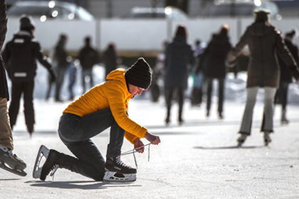 Eislaufen in Berlin: Die besten Eisbahnen diesen Winter