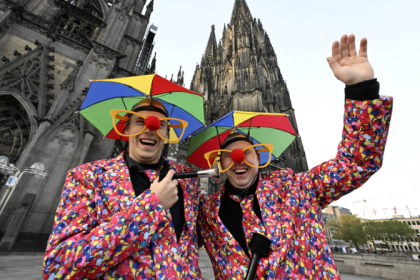 Regenfeste Kostüme empfohlen: So wird das Wetter an den Karnevalstagen