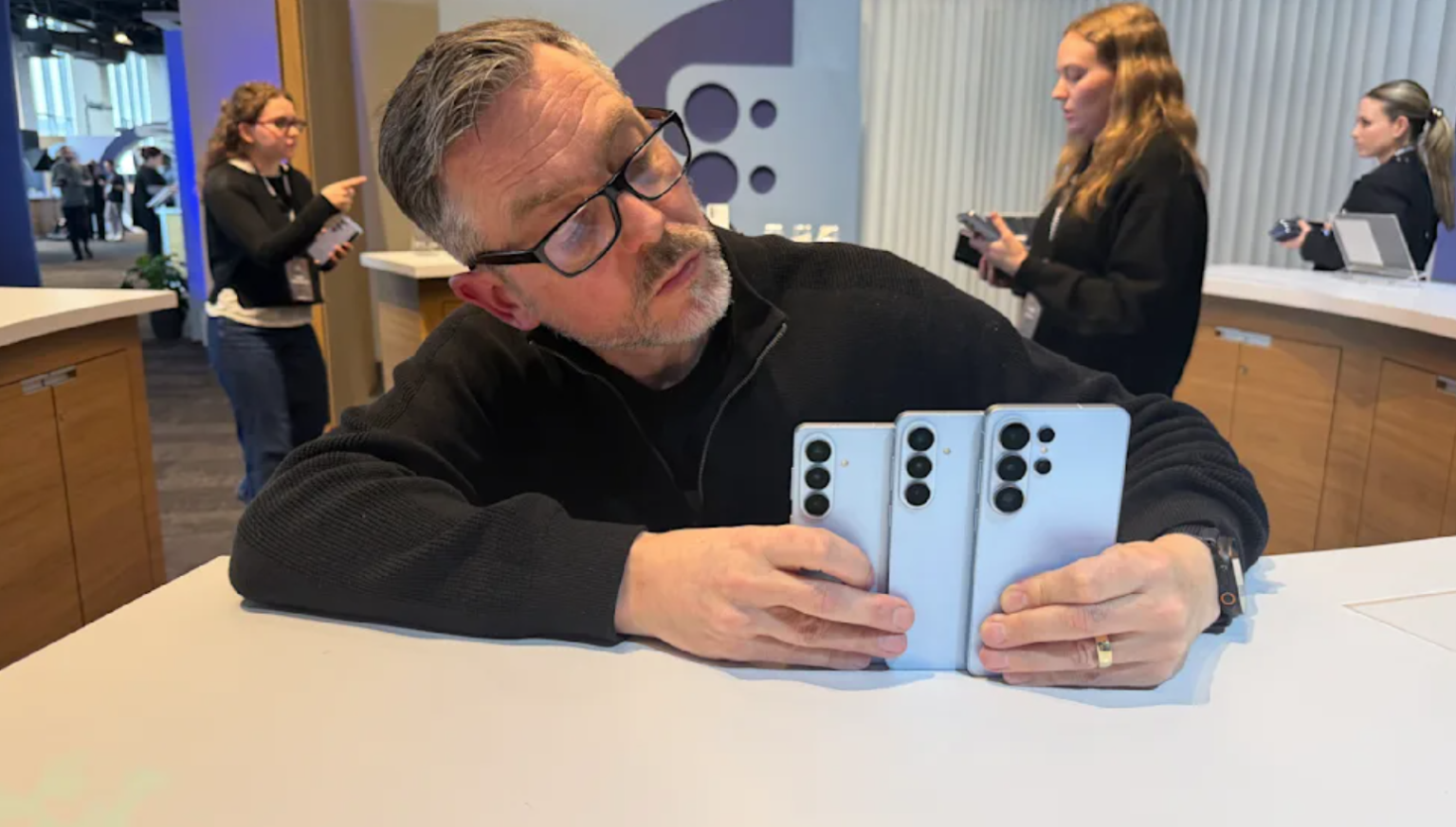 Samsung Galaxy S26 Ultra mit integriertem Sichtschutz-Display: Diese Neuerungen bringt das neue Flaggschiff