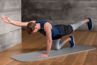 Übungen für den Rücken zu Hause für Anfänger: detaillierte Beschreibung der Technik