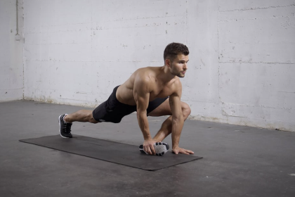 Dehnübungen für Anfänger: wie man richtig beginnt und Verletzungen vermeidet