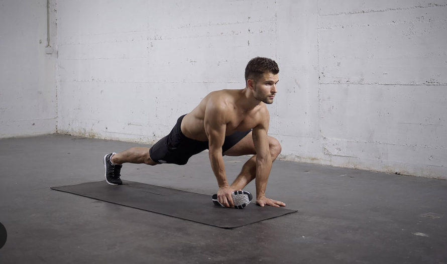 Dehnübungen für Anfänger: wie man richtig beginnt und Verletzungen vermeidet