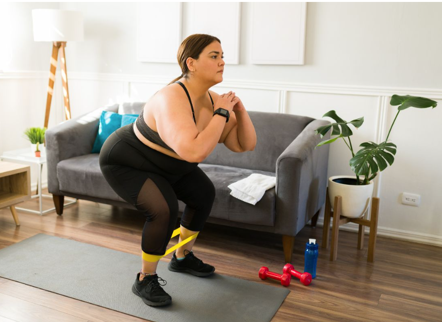 Wie man mit einem Heimtrainingsprogramm abnehmen kann