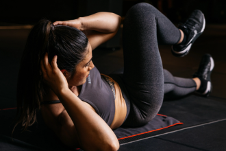 Core-Training zuhause für Anfänger: stabile Mitte ohne Geräte