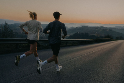 Joggen im Hochsommer: So trainierst du bei Hitze richtig — ohne Kreislaufprobleme
