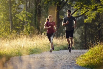Vom Sofa auf die Laufstrecke: Dein entspannter Einstieg ins Joggen