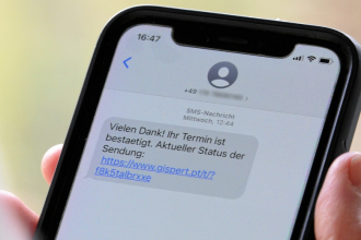 Gefaelschte Bank-Mails und Betrugs-SMS: So schuetzen Sie Ihr Konto